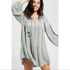 ✨ EMBROIDERED V-NECK TUNIC DRESS LONG TIE WITH TASSEL ENDS✨